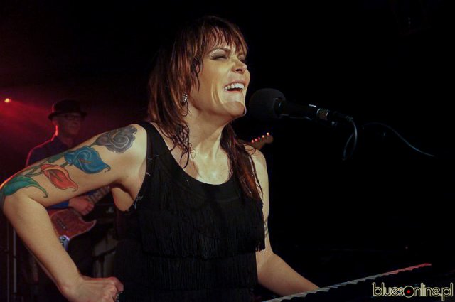 Beth Hart in Warsaw 2013 (24)